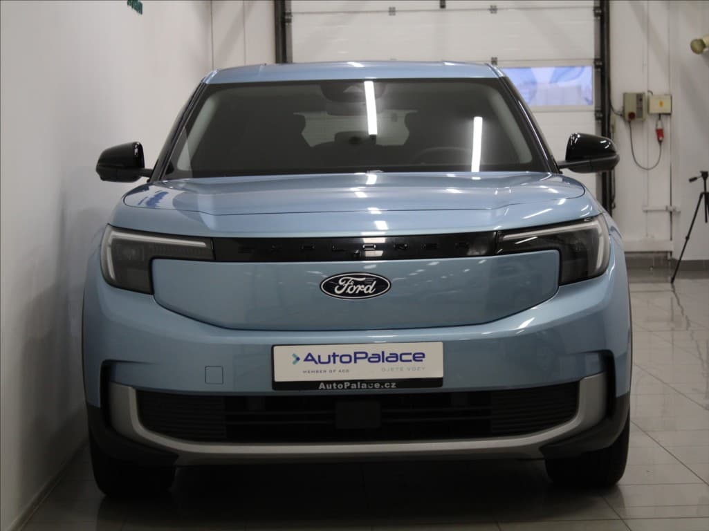 2025 Ford Explorer - 2