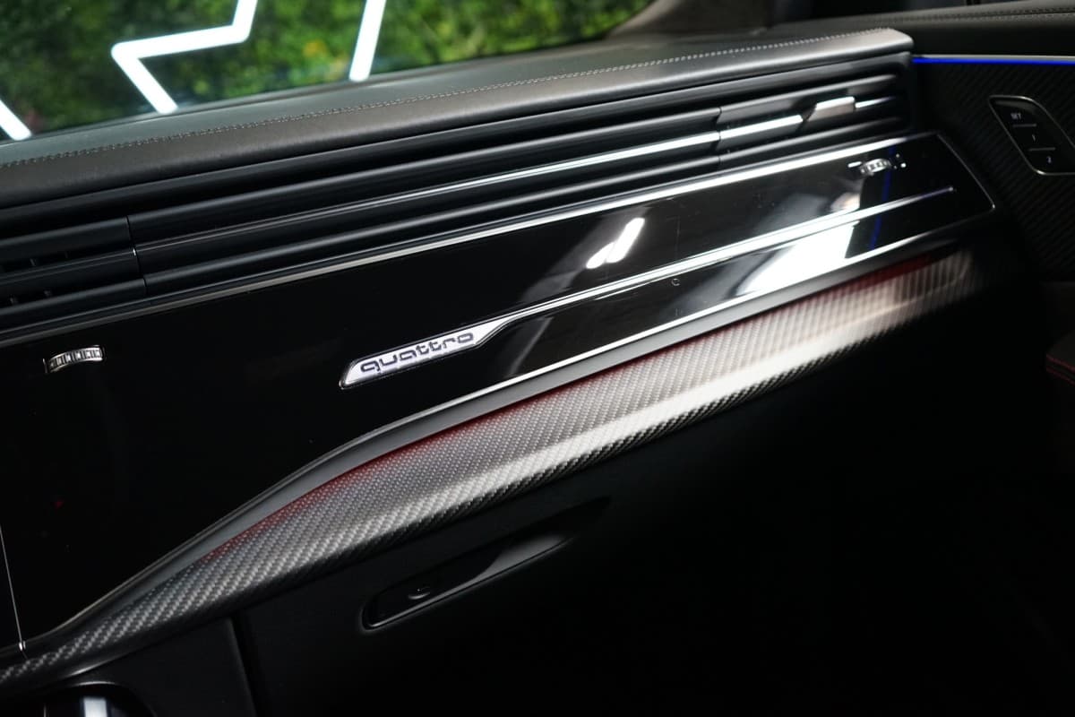 2022 Audi Rs Q8 - 19