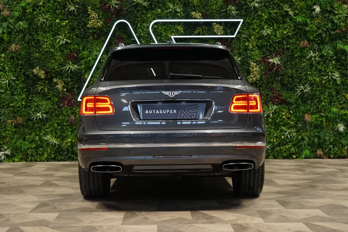2016 Bentley Bentayga - 6