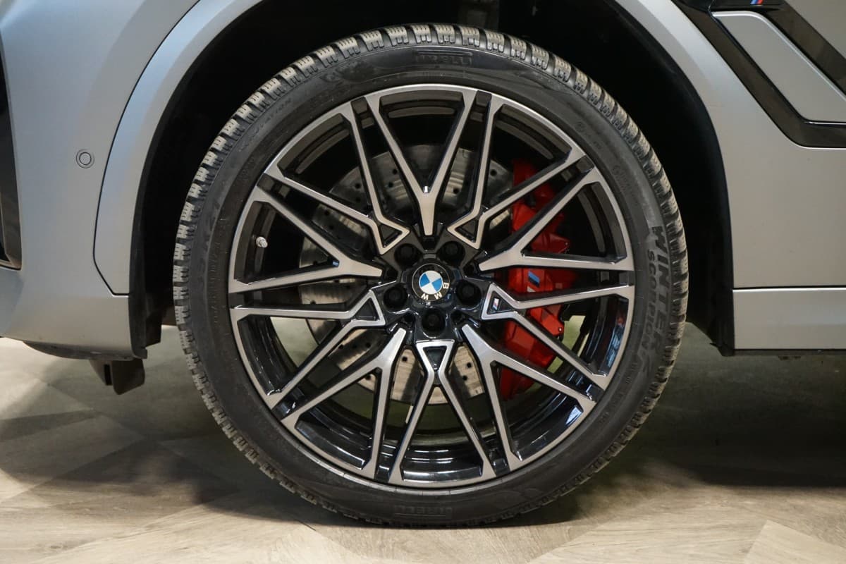 2023 BMW X6 - 11