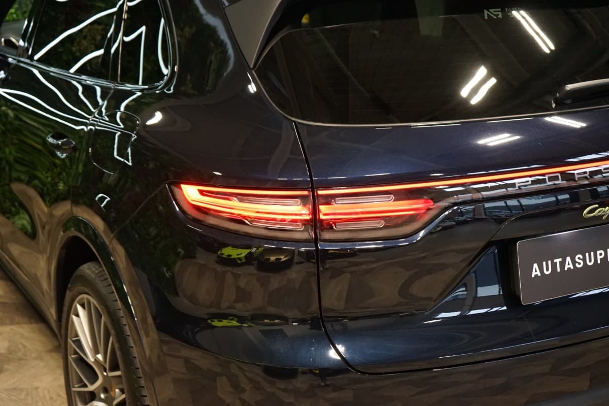 2022 Porsche Cayenne - 8