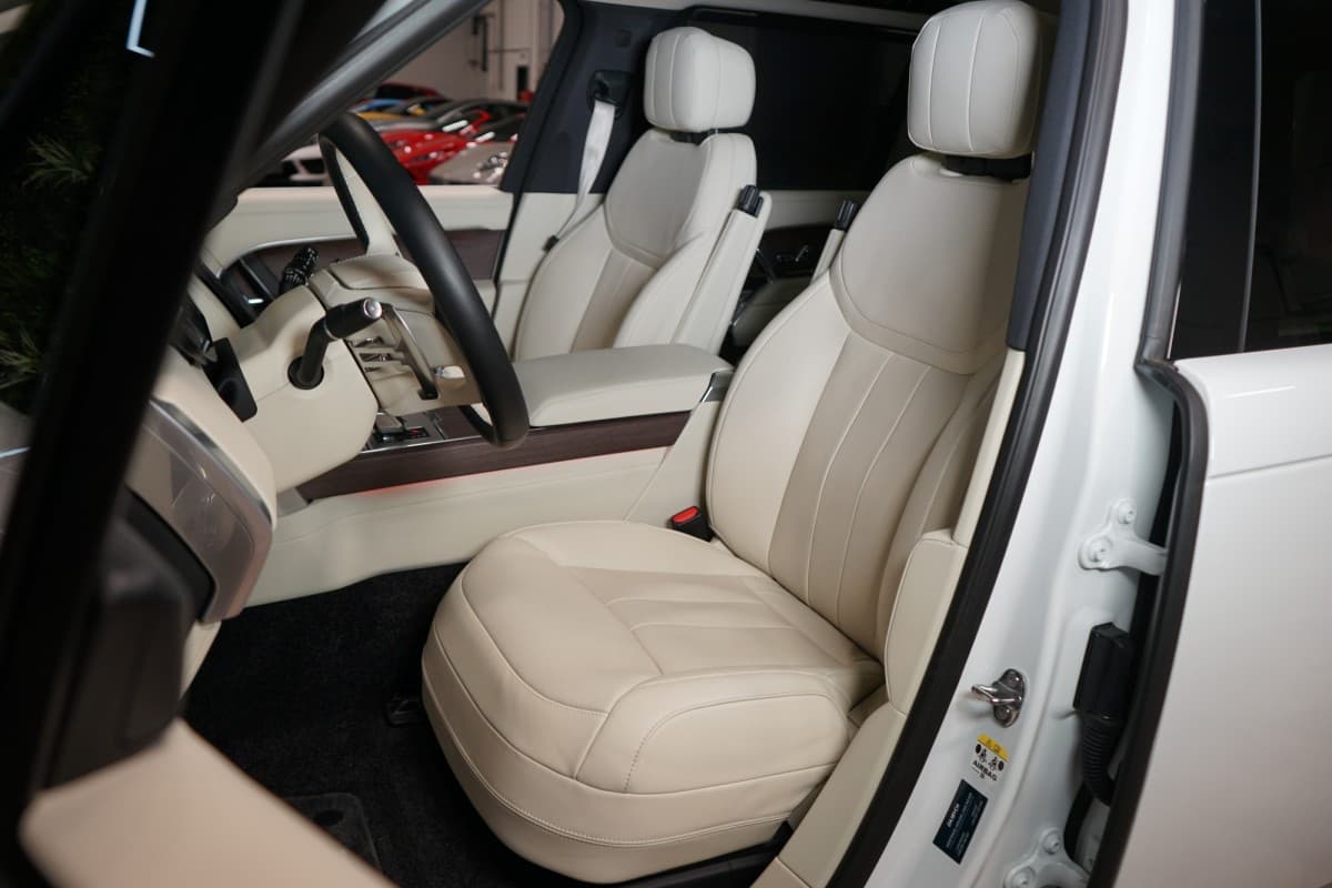 2025 Land Rover Range Rover - 12