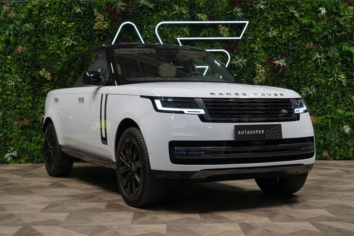 2025 Land Rover Range Rover - 3