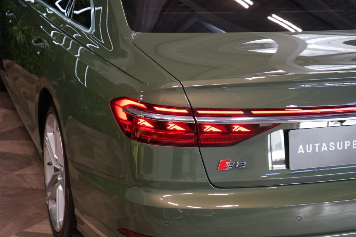 2022 Audi S8 - 9