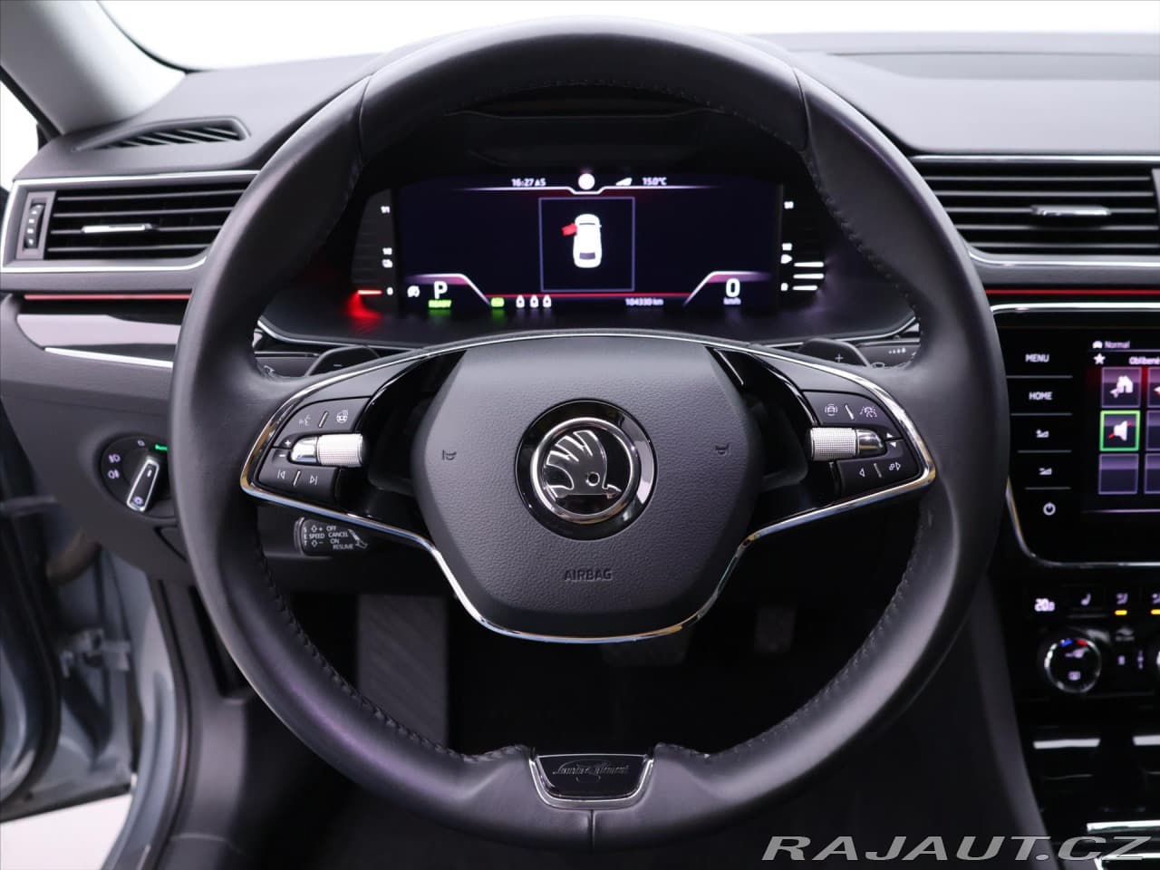 2020 Škoda Superb - 16