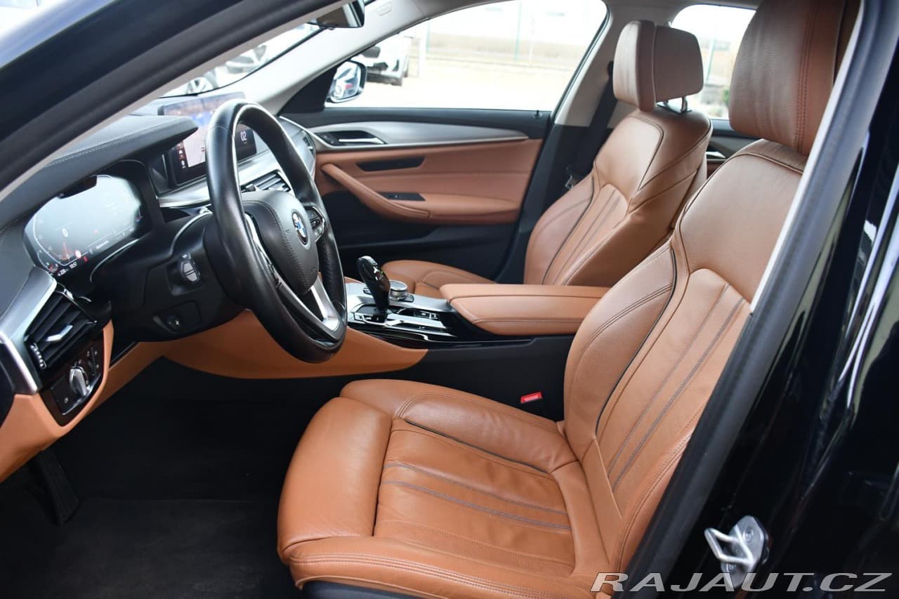 2021 BMW 5-SERIES - 10