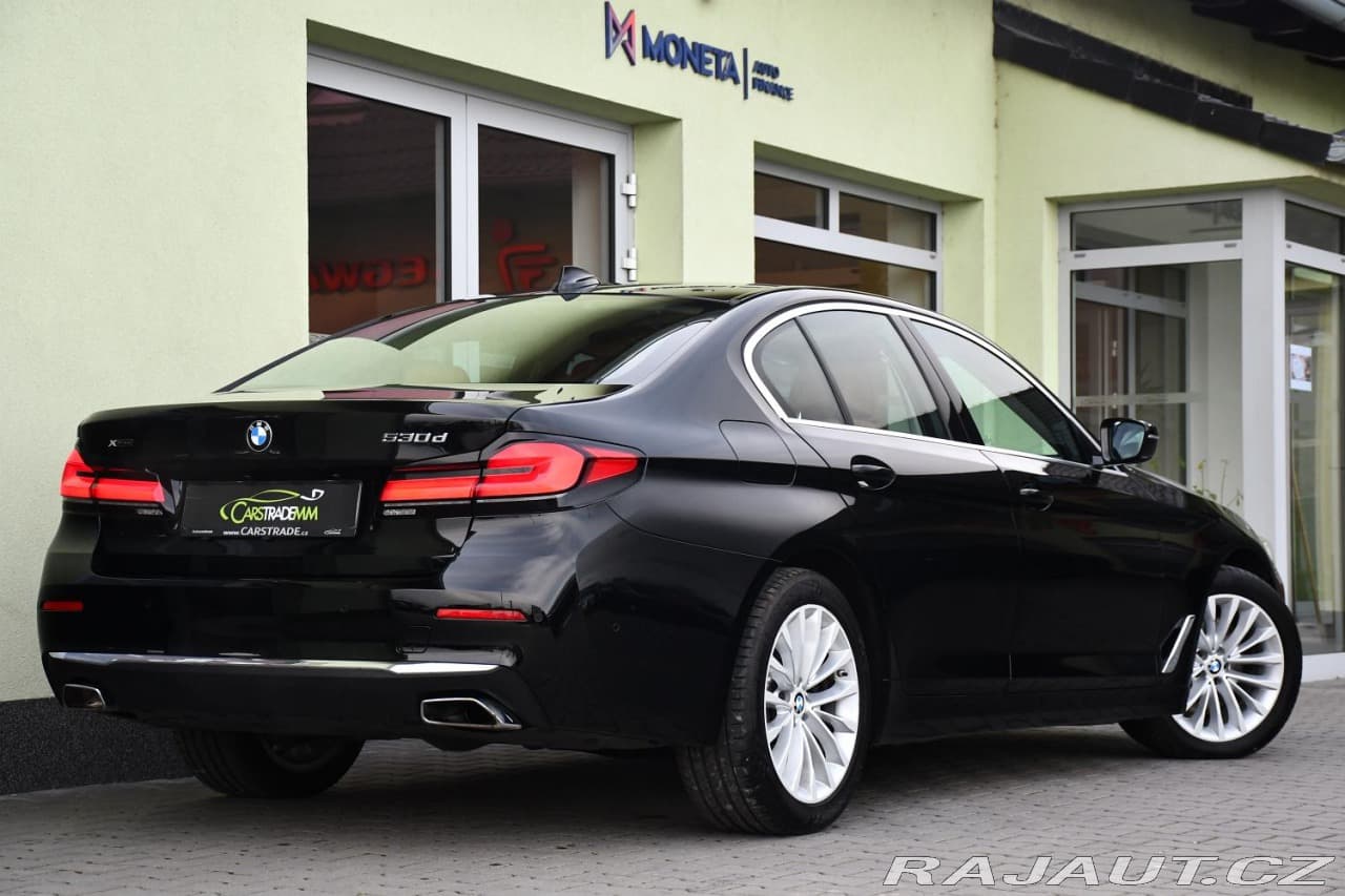 2021 BMW 5-SERIES - 5
