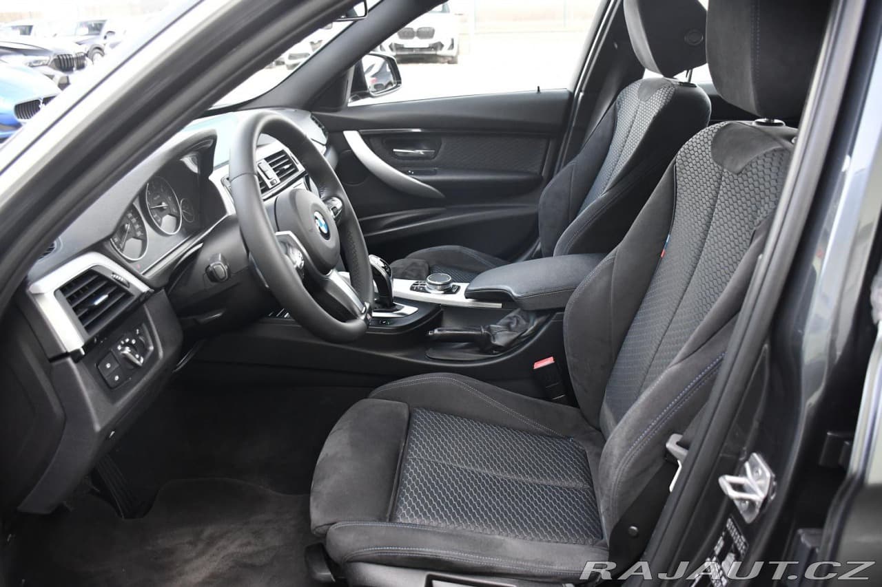 2017 BMW 3-Series - 10