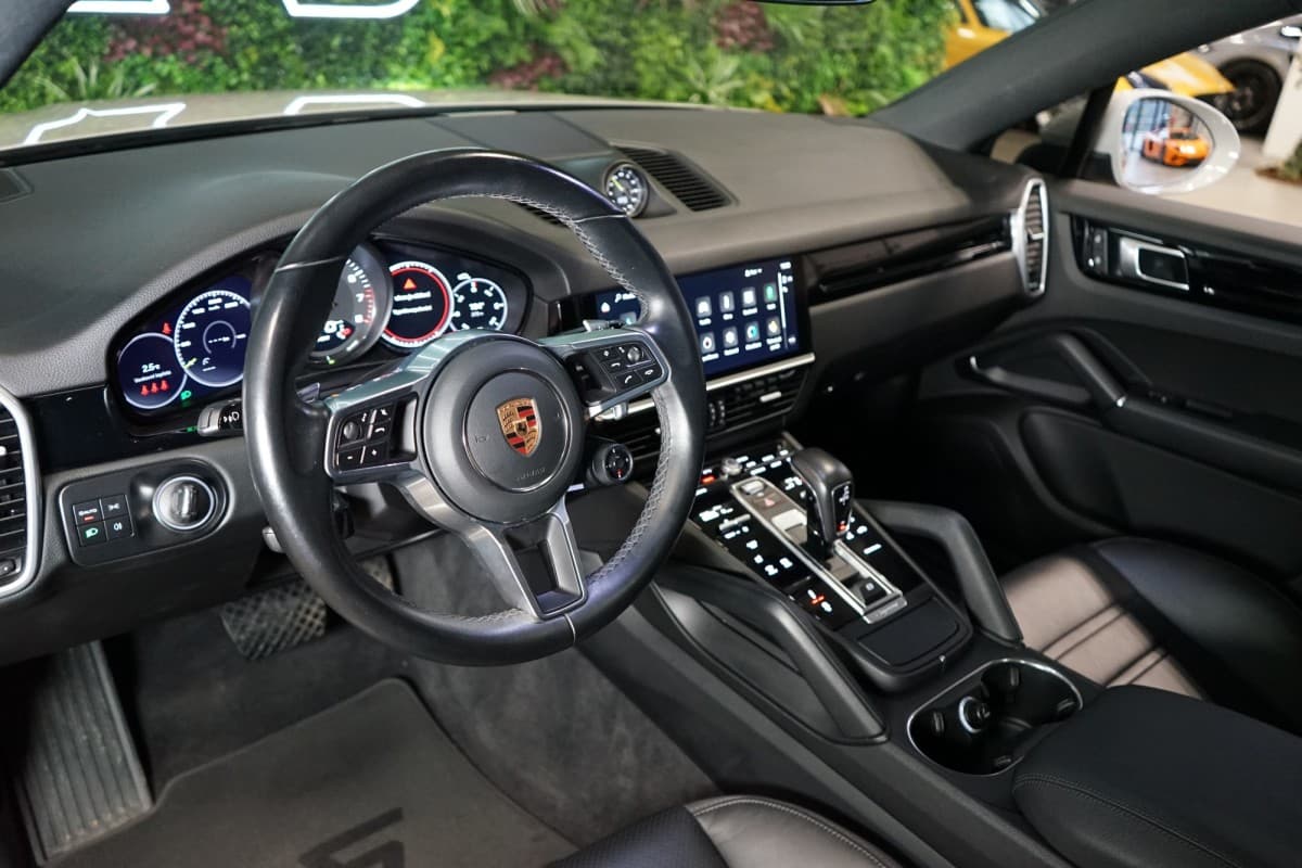 2022 Porsche Cayenne - 11
