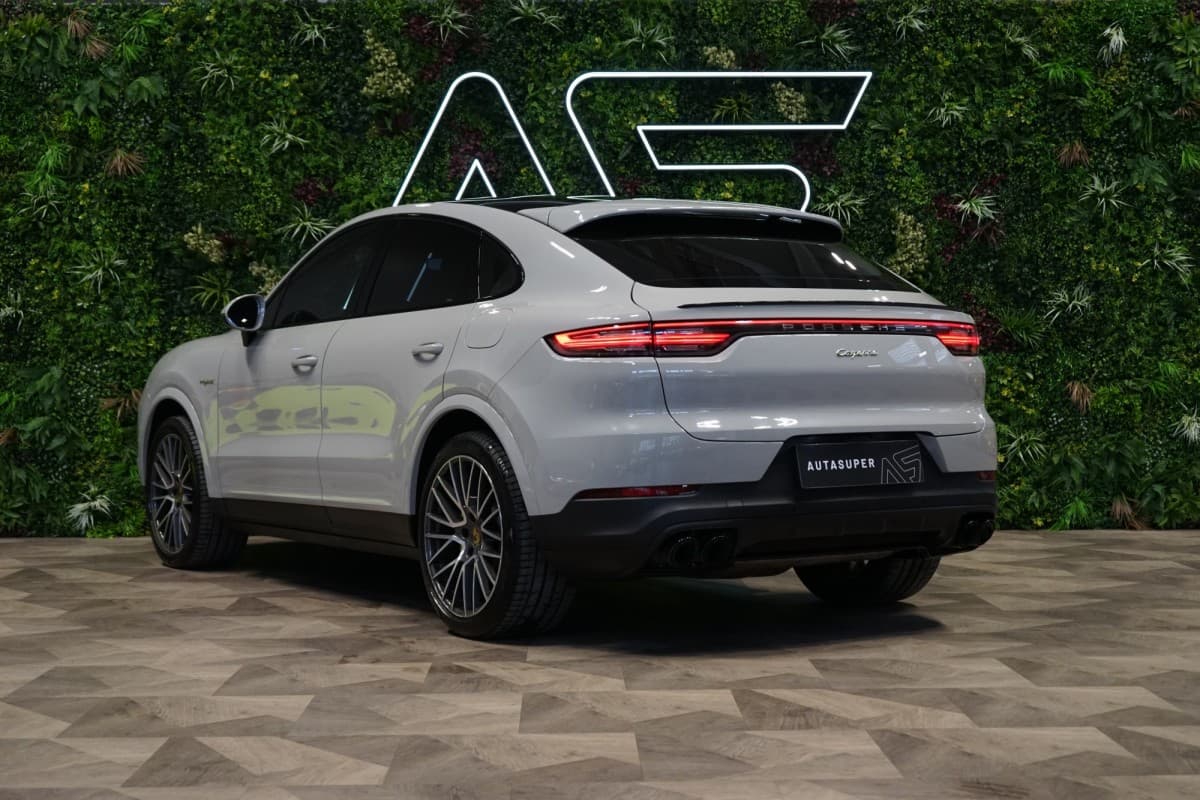 2022 Porsche Cayenne - 5