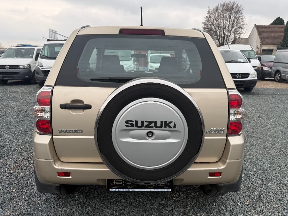 2006 Suzuki Grand - 6