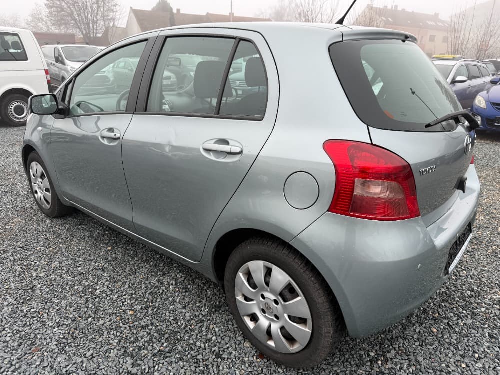 2008 Toyota Yaris - 4
