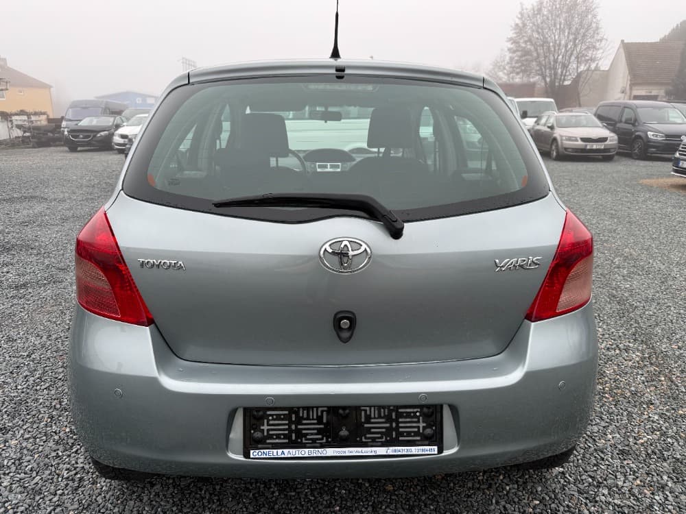 2008 Toyota Yaris - 8