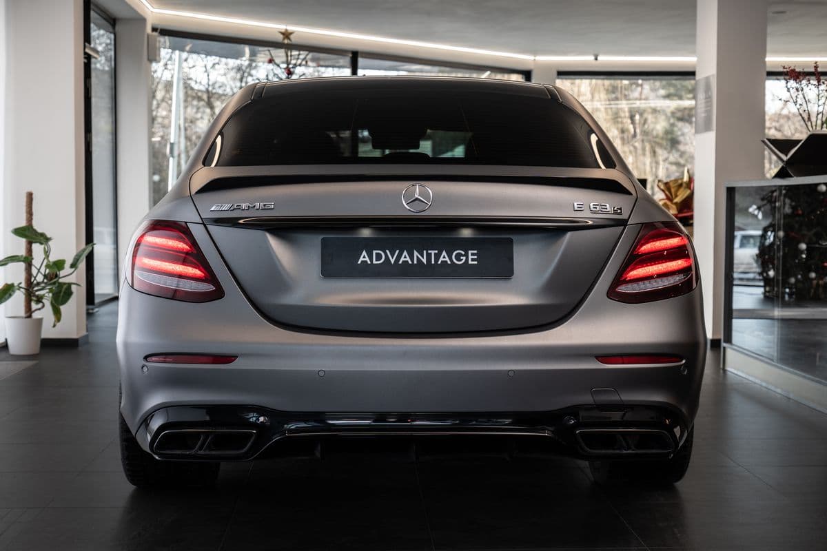 2017 Mercedes-Benz E-CLASS - 3