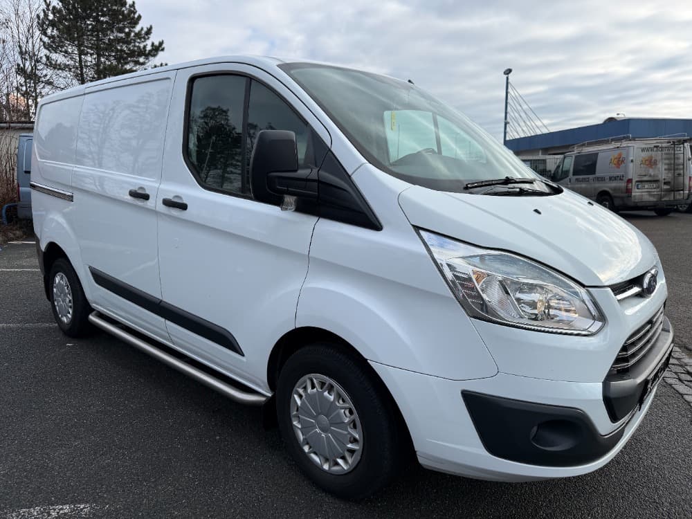 Ford Transit Custom 2.2 TDCi Navigace