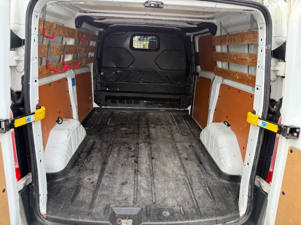 2014 Ford Transit - 11