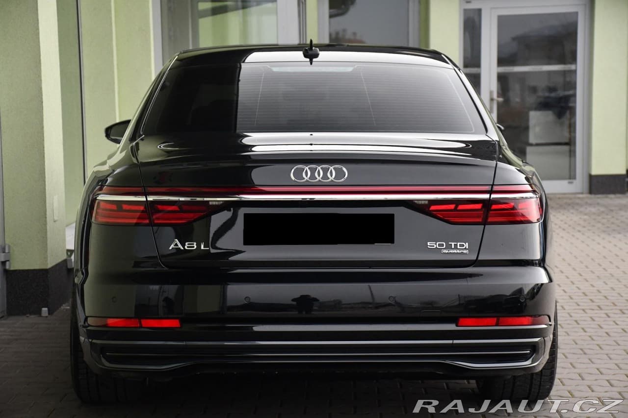 2025 Audi A8 - 10