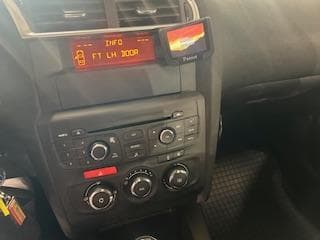 2013 Citroen C4 - 12