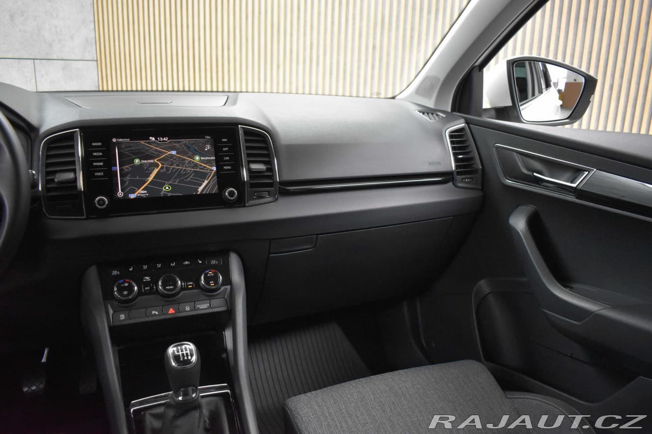 2021 Škoda Karoq - 9
