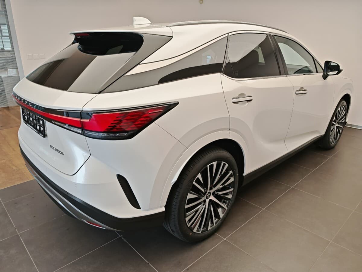 2025 Lexus Rx - 4