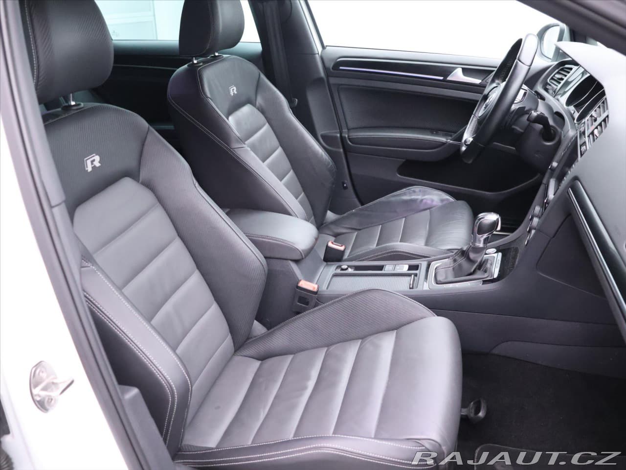 2014 Volkswagen GOLF - 11