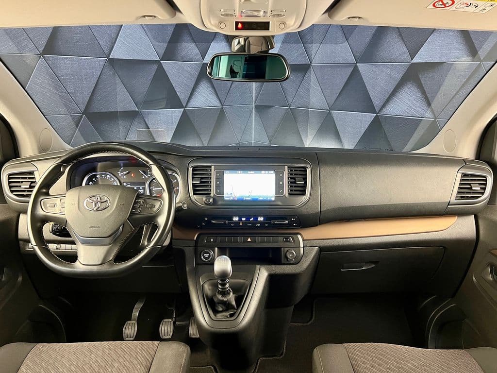 2020 Toyota Proace - 11