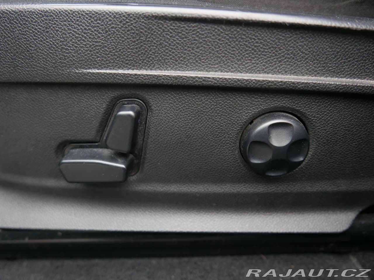 2017 Alfa Romeo Stelvio - 19