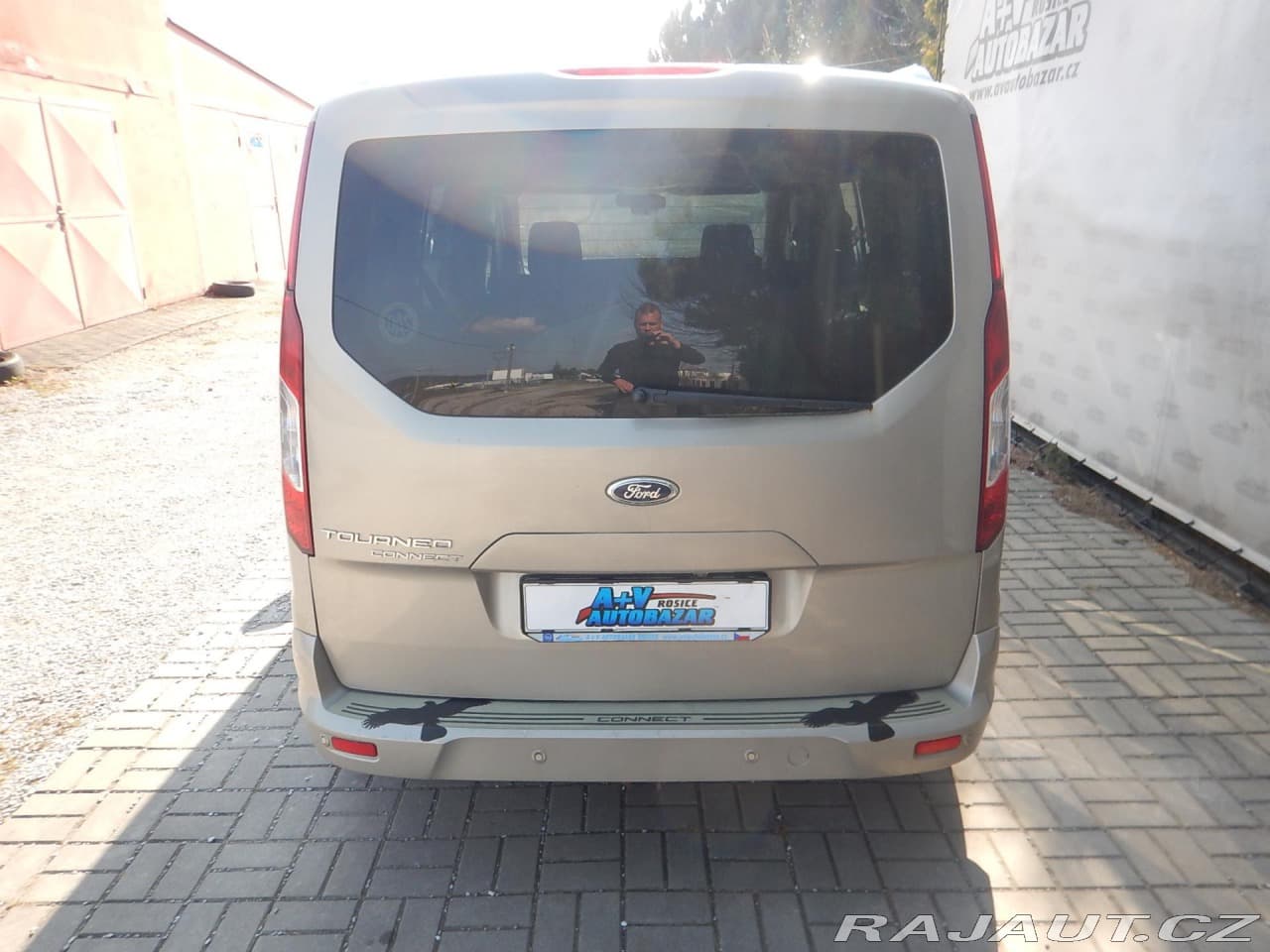 2014 Ford Tourneo - 5