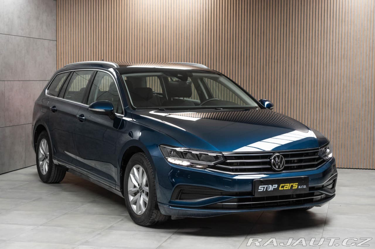 2022 Volkswagen Passat - 3