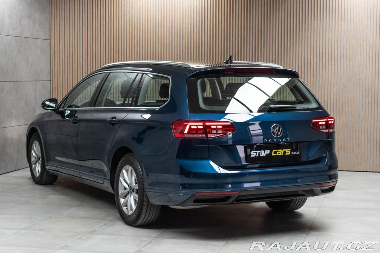 2022 Volkswagen Passat - 4