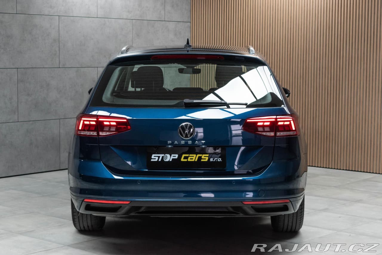 2022 Volkswagen Passat - 5