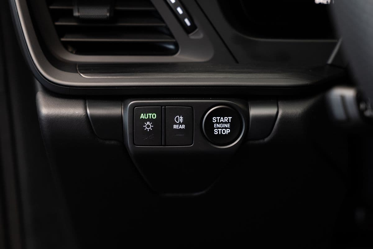 2025 Porsche 911 - 17