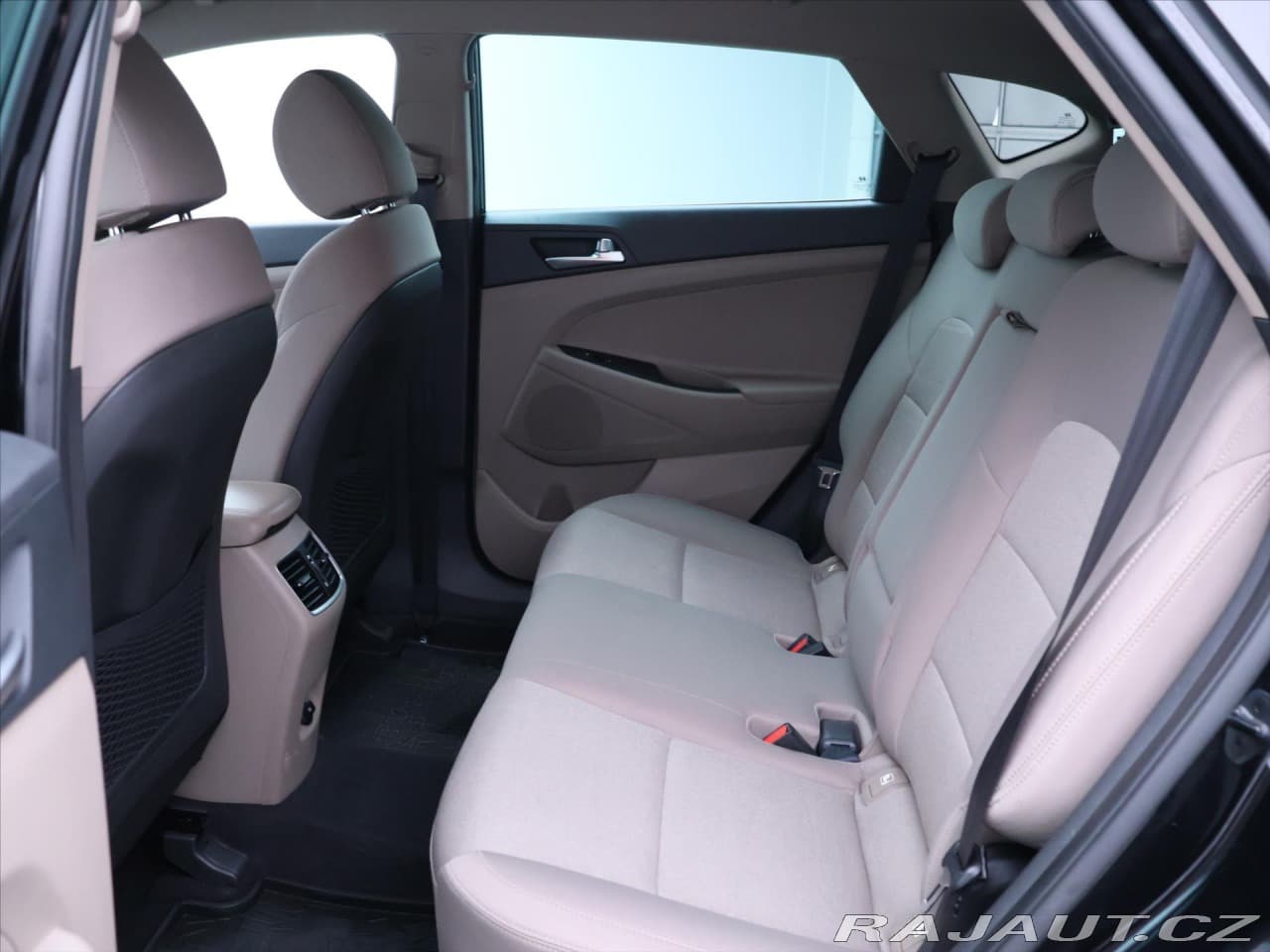 2018 Hyundai TUCSON - 14