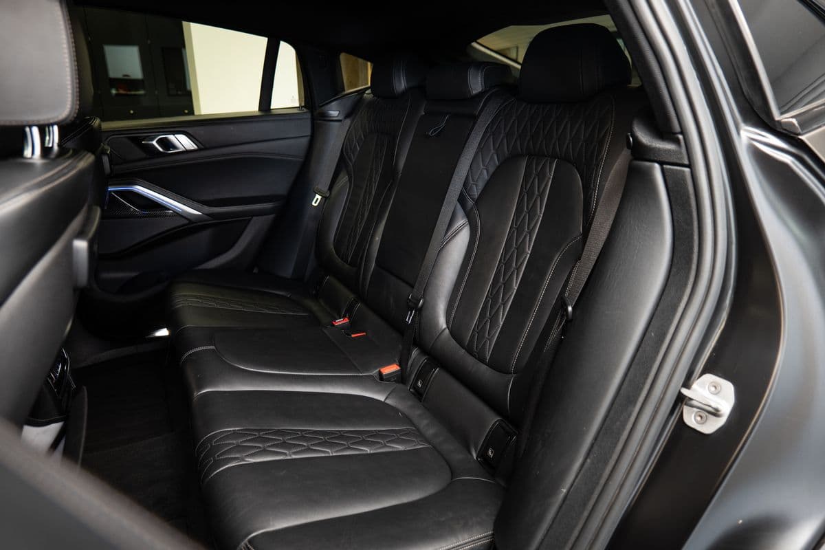 2019 BMW X6 - 11