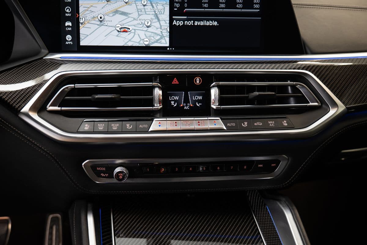 2019 BMW X6 - 14