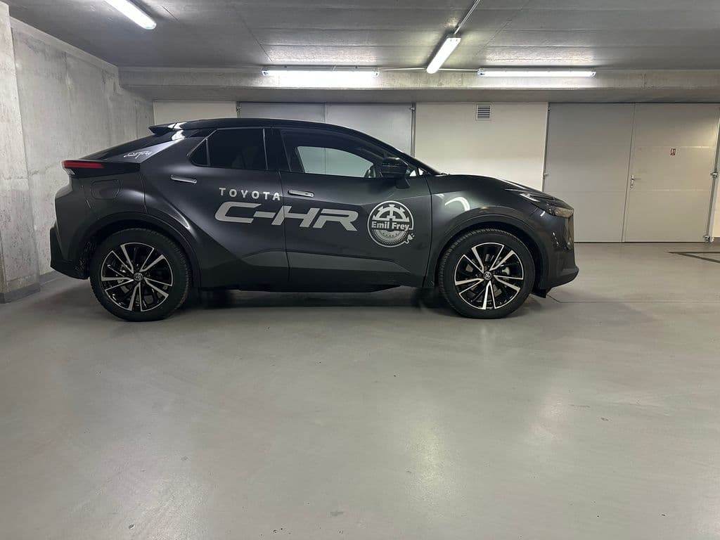 2025 Toyota C-Hr - 4