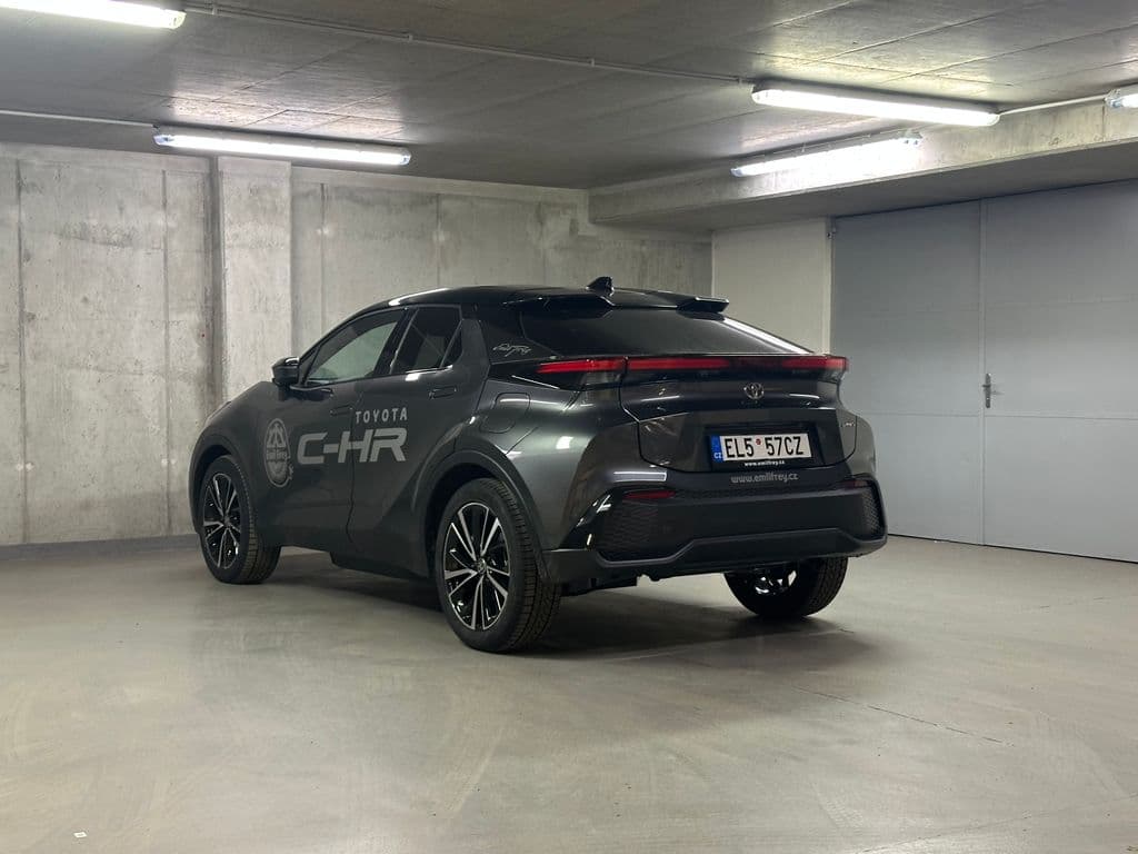 2025 Toyota C-Hr - 5