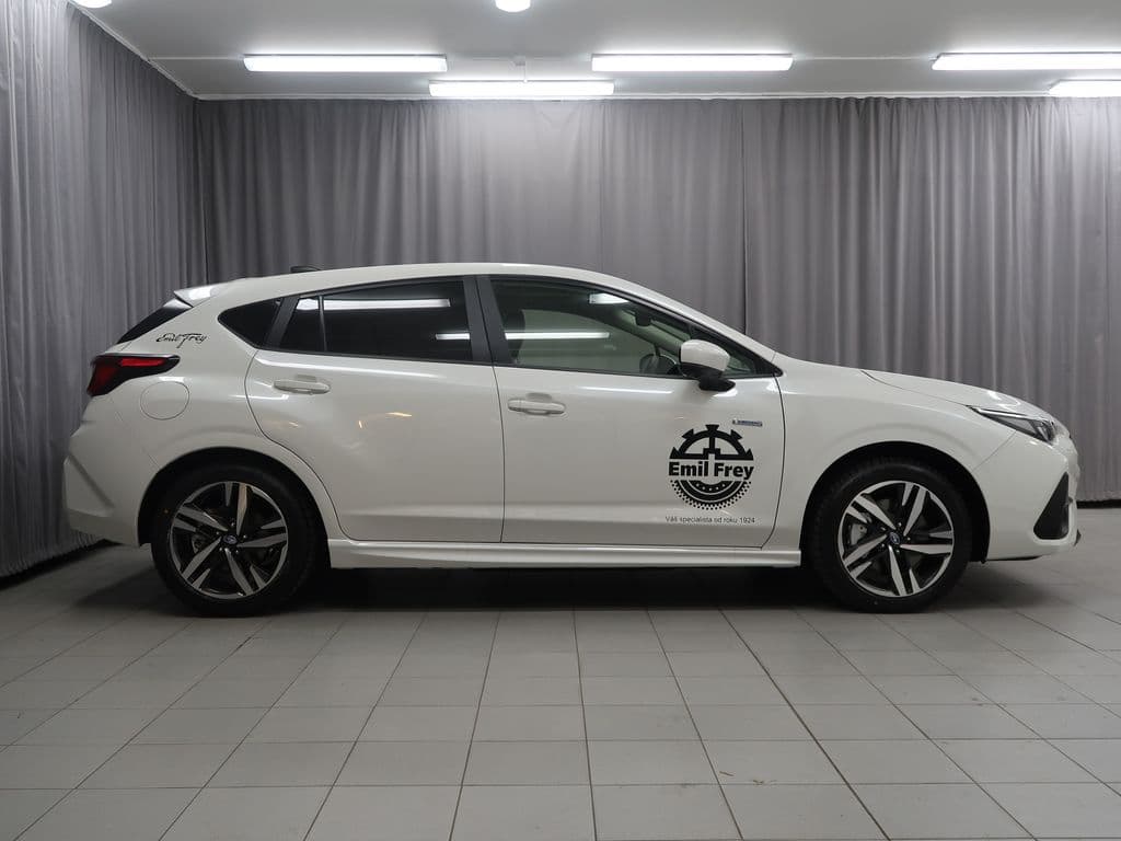 2025 Subaru Impreza - 4