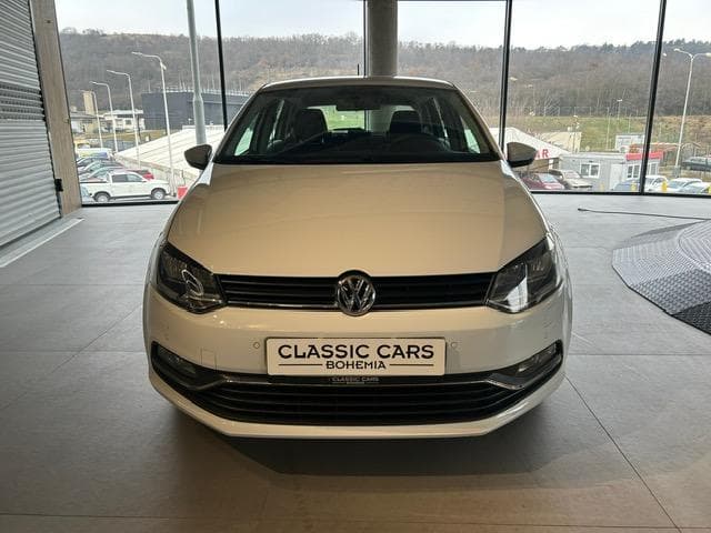 2016 Volkswagen Polo - 10