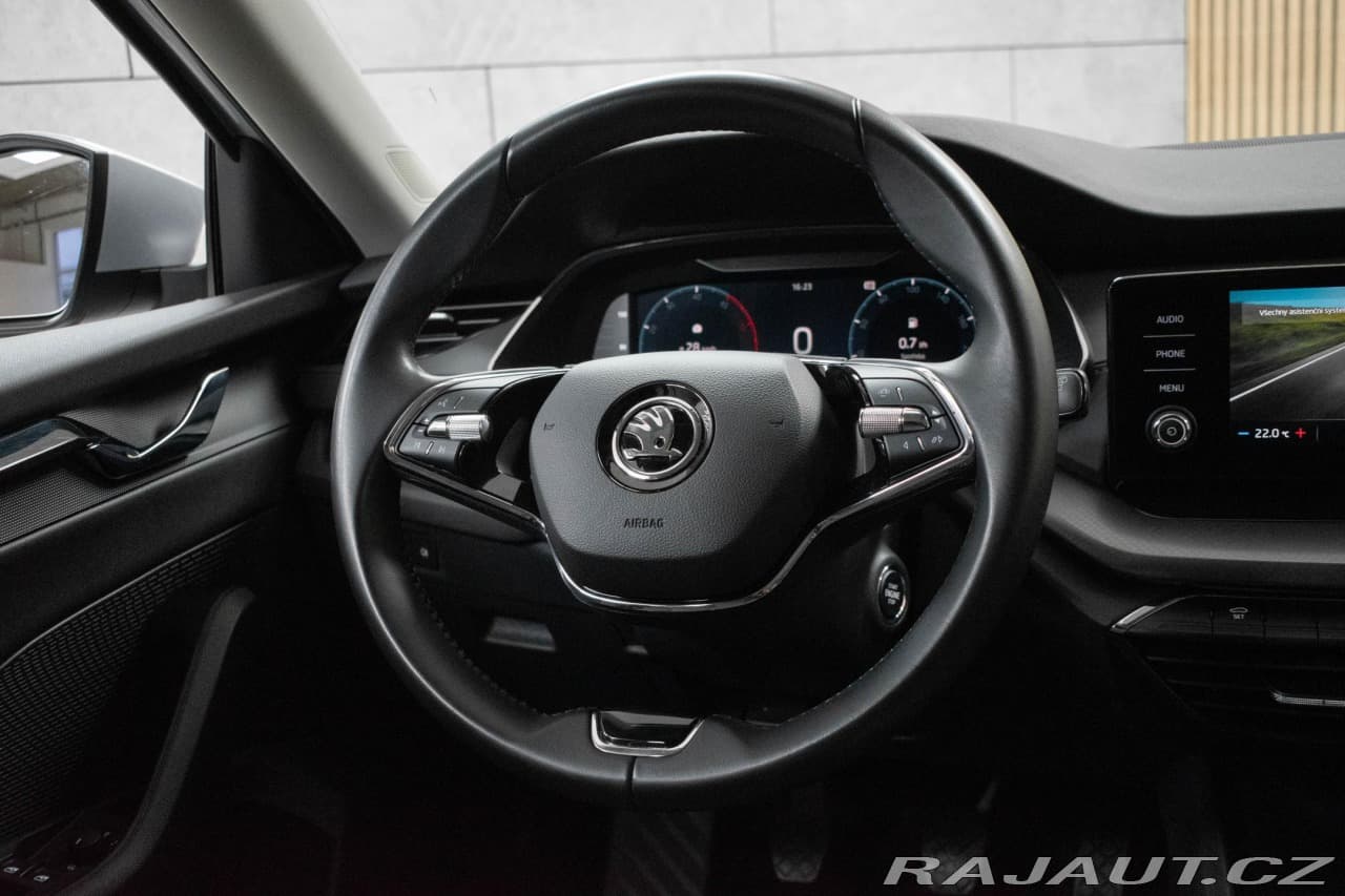 2022 Škoda Octavia - 15