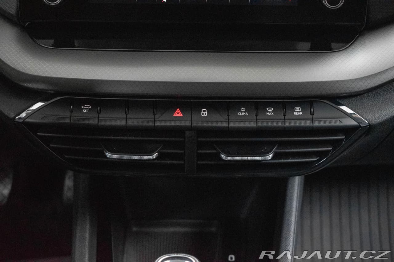 2022 Škoda Octavia - 20