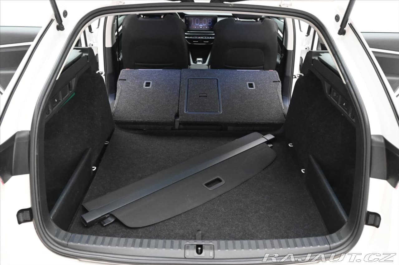 2022 Škoda Octavia - 11