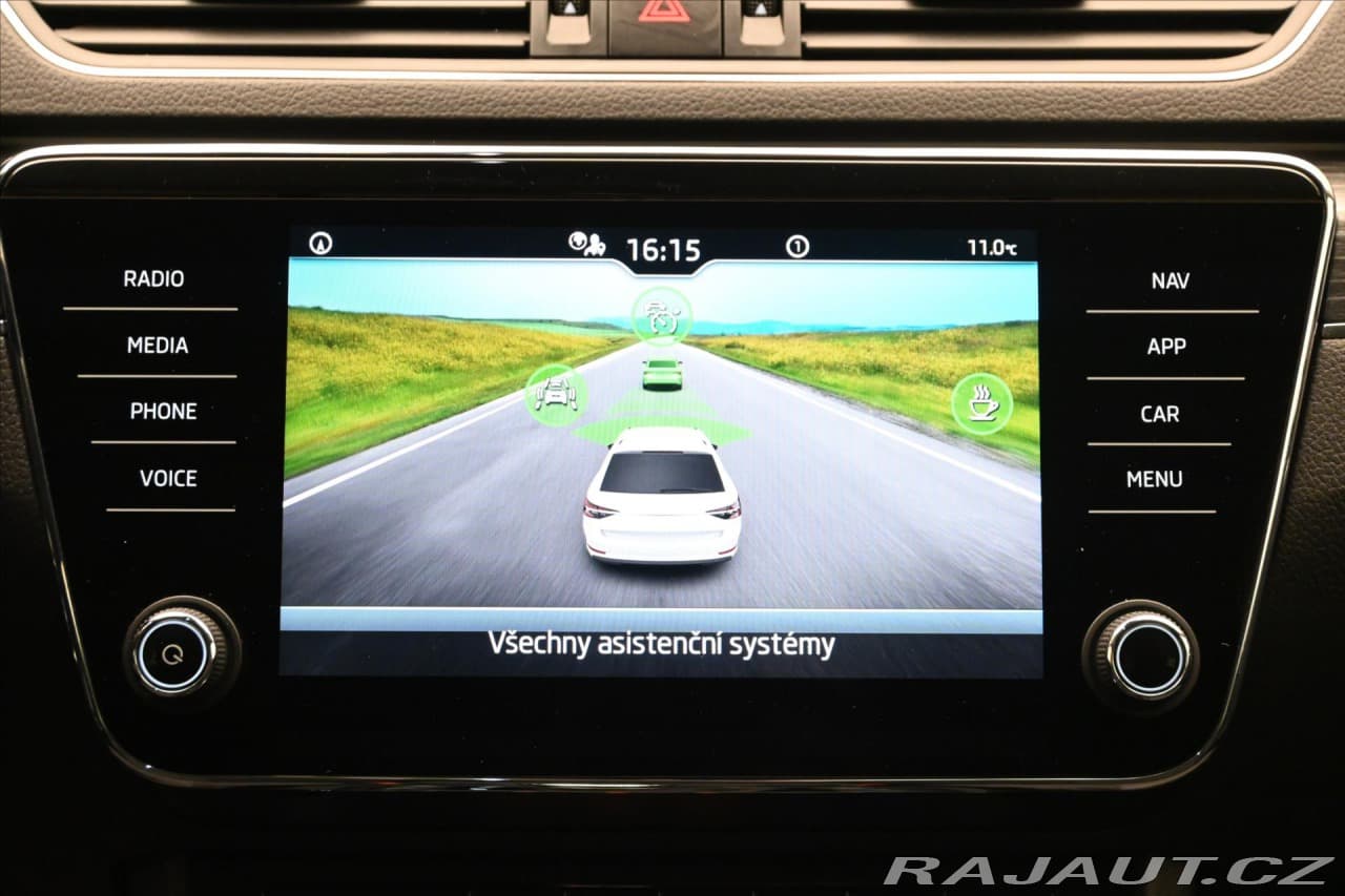 2023 Škoda Superb - 19