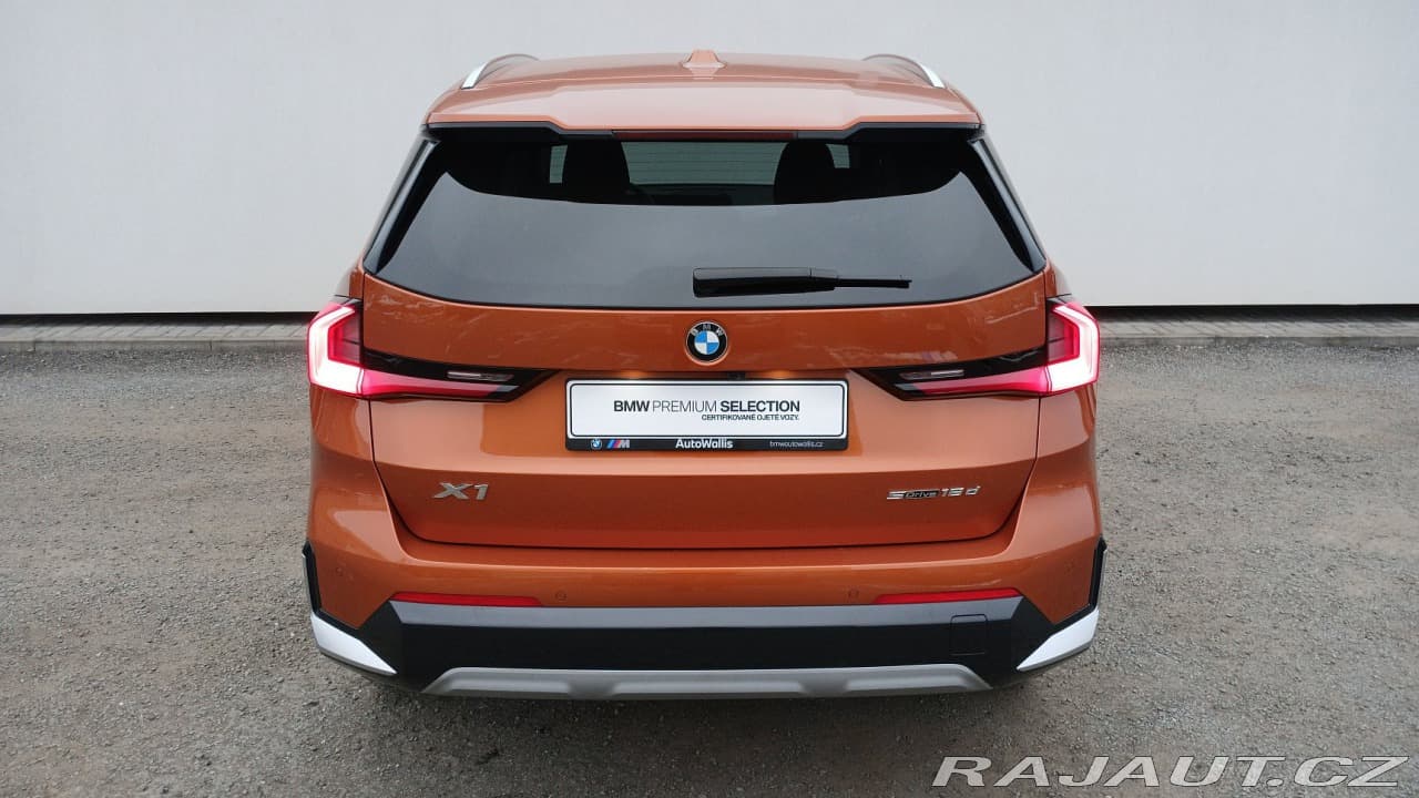 2025 BMW X1 - 8