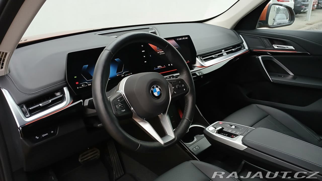 2025 BMW X1 - 9