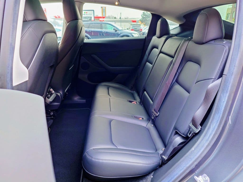 2022 Tesla Model Y - 16