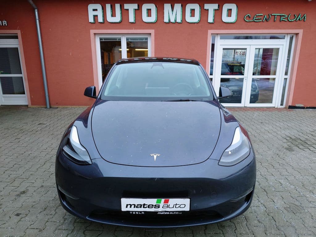 2022 Tesla Model Y - 7