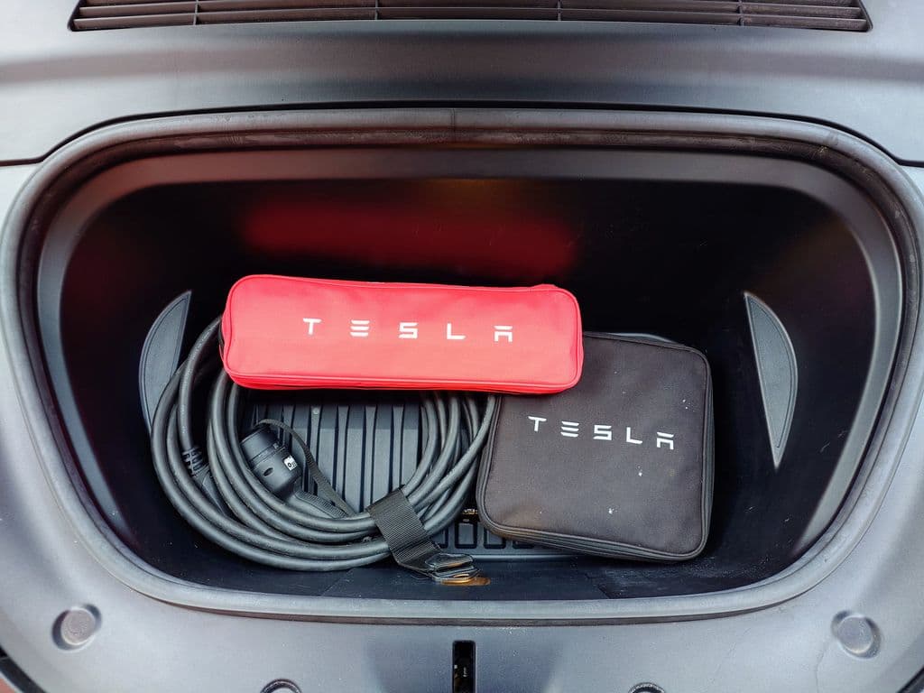 2022 Tesla Model Y - 9