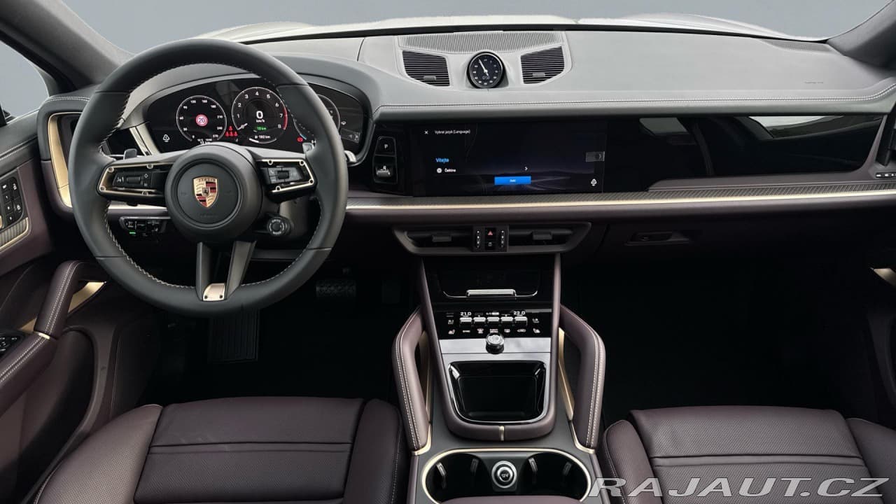 2025 Porsche Cayenne - 18