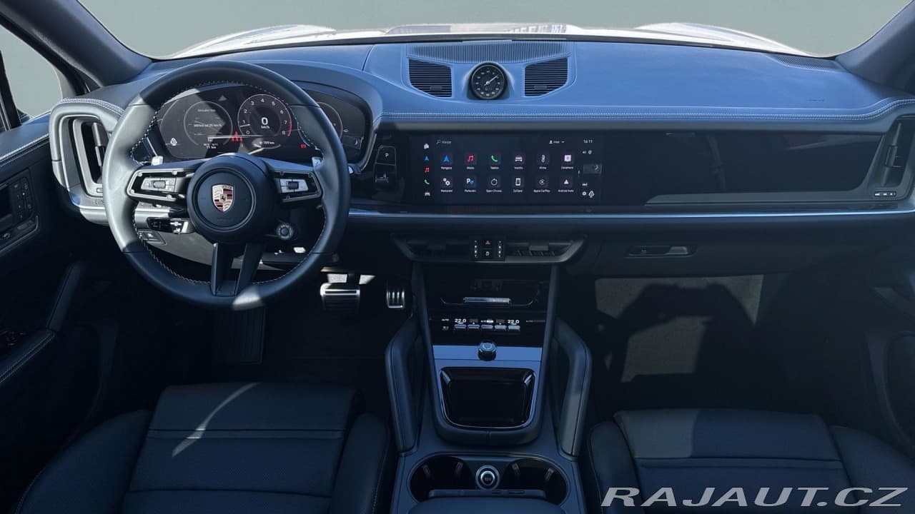 2025 Porsche Cayenne - 18
